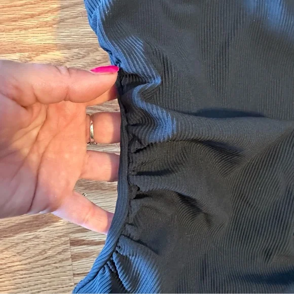 NWT Charmo Black Ribbed Ruched One-Piece Swimsuit Size L - Picture 5 of 12
